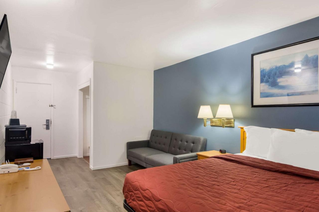 Rodeway Inn & Suites Sidney Historic Downtown I-80 Zewnętrze zdjęcie