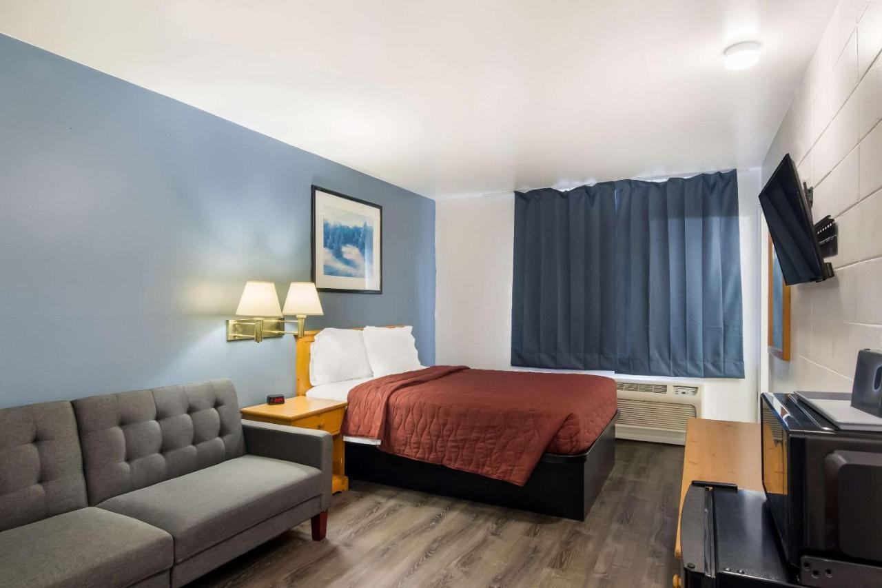 Rodeway Inn & Suites Sidney Historic Downtown I-80 Zewnętrze zdjęcie