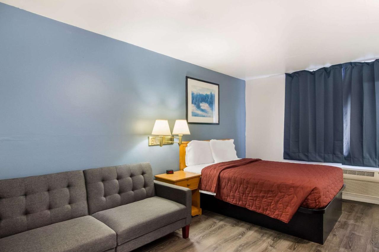 Rodeway Inn & Suites Sidney Historic Downtown I-80 Zewnętrze zdjęcie