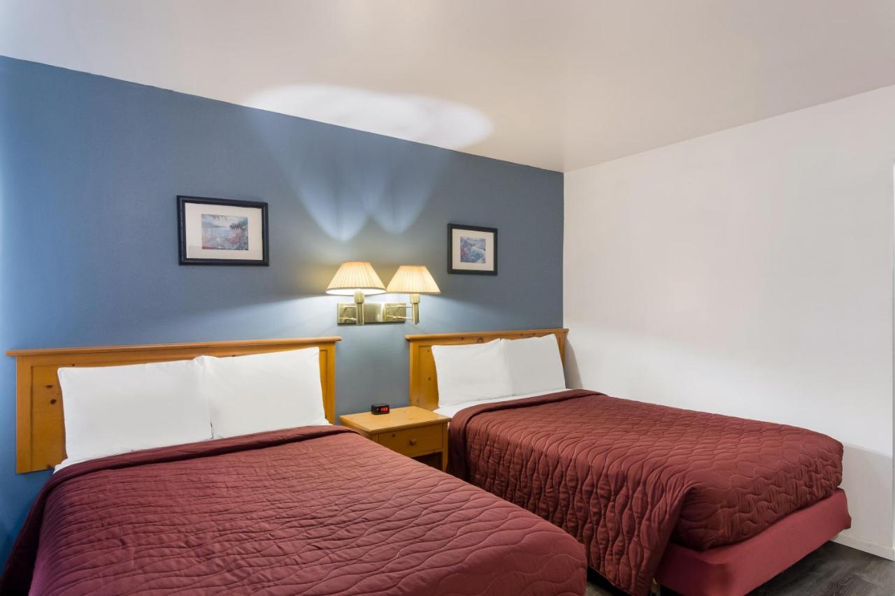 Rodeway Inn & Suites Sidney Historic Downtown I-80 Zewnętrze zdjęcie