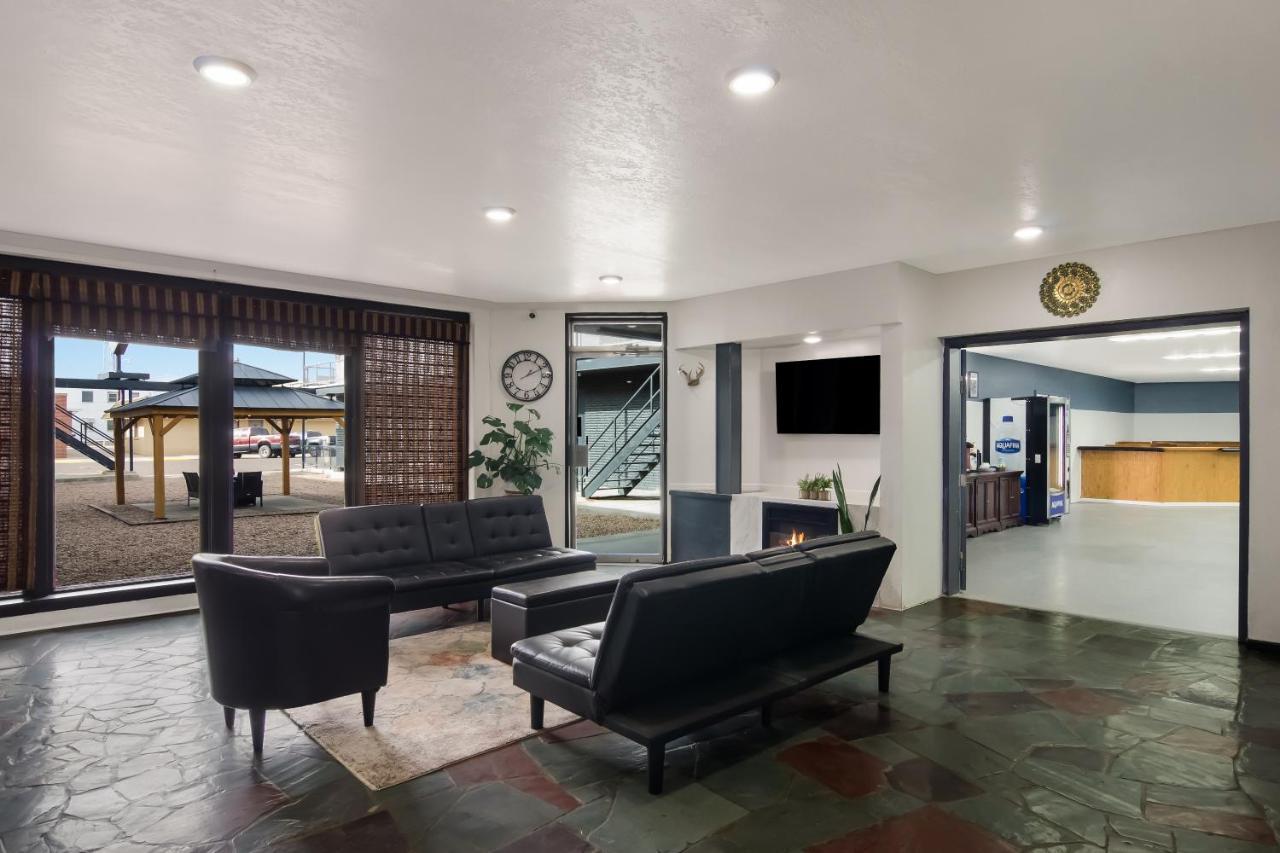 Rodeway Inn & Suites Sidney Historic Downtown I-80 Zewnętrze zdjęcie